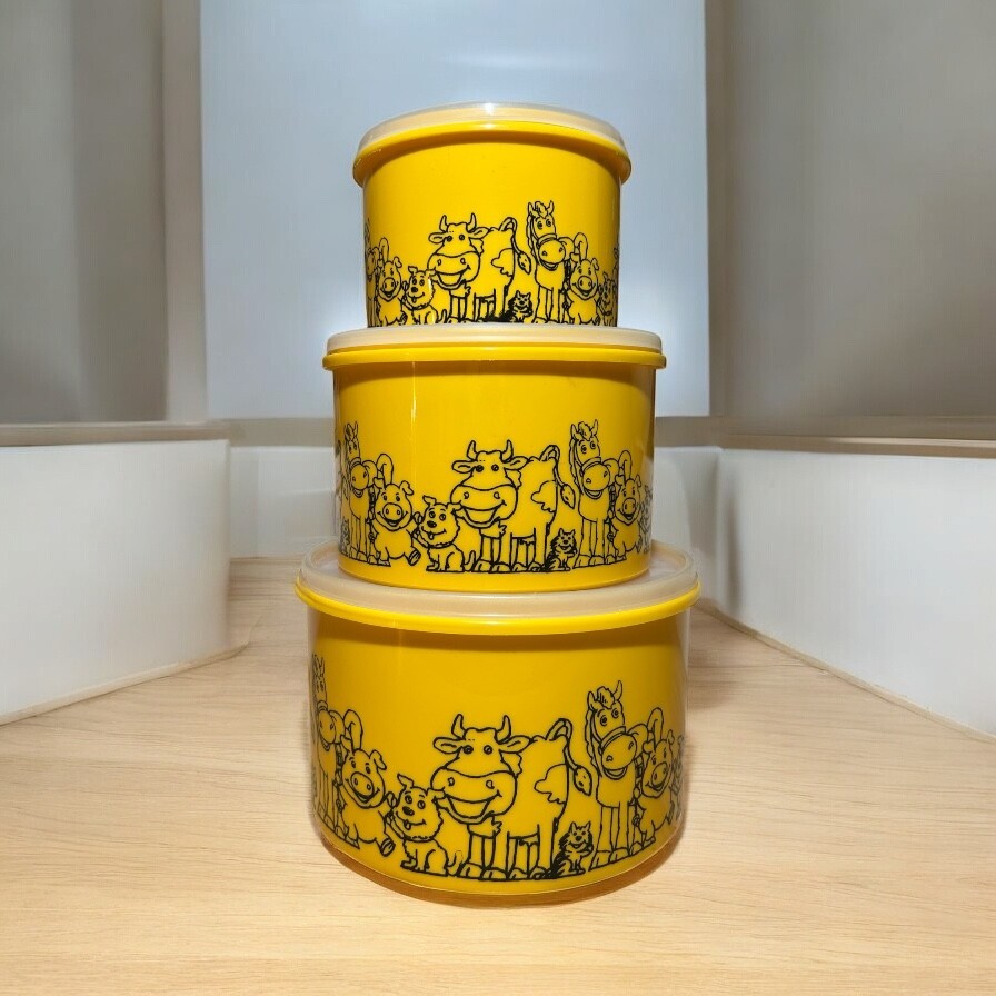 Vtg Ingrid Yellow Plastic 3 Canister With Lid Set - Barnyard Animals Vtg Ingrid Yellow Plastic 3 Canister With Lid Set - Barnyard Animals