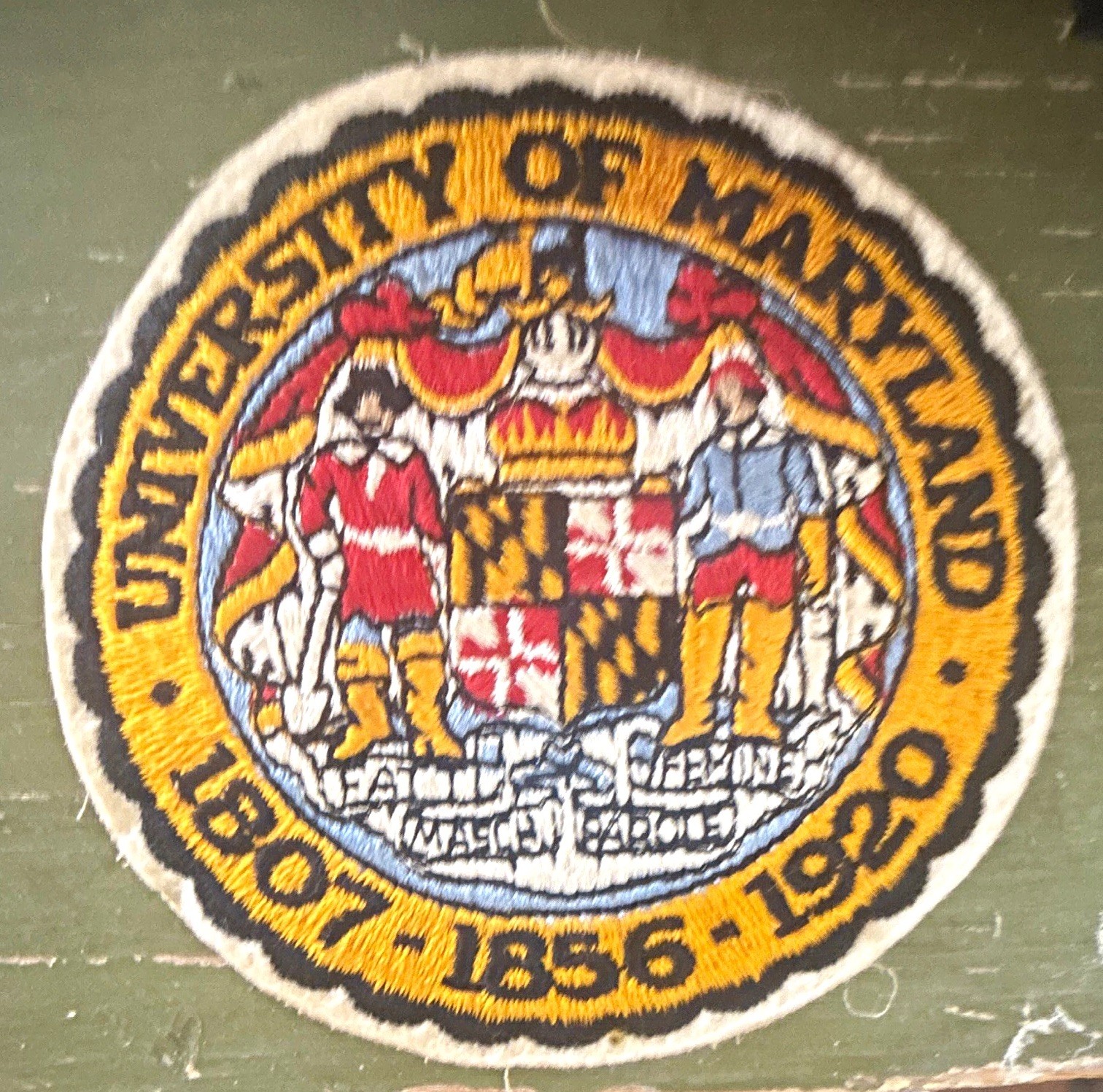 VTG University of Maryland Crest Round Embroidered Sew-on Patch, Original, RARE