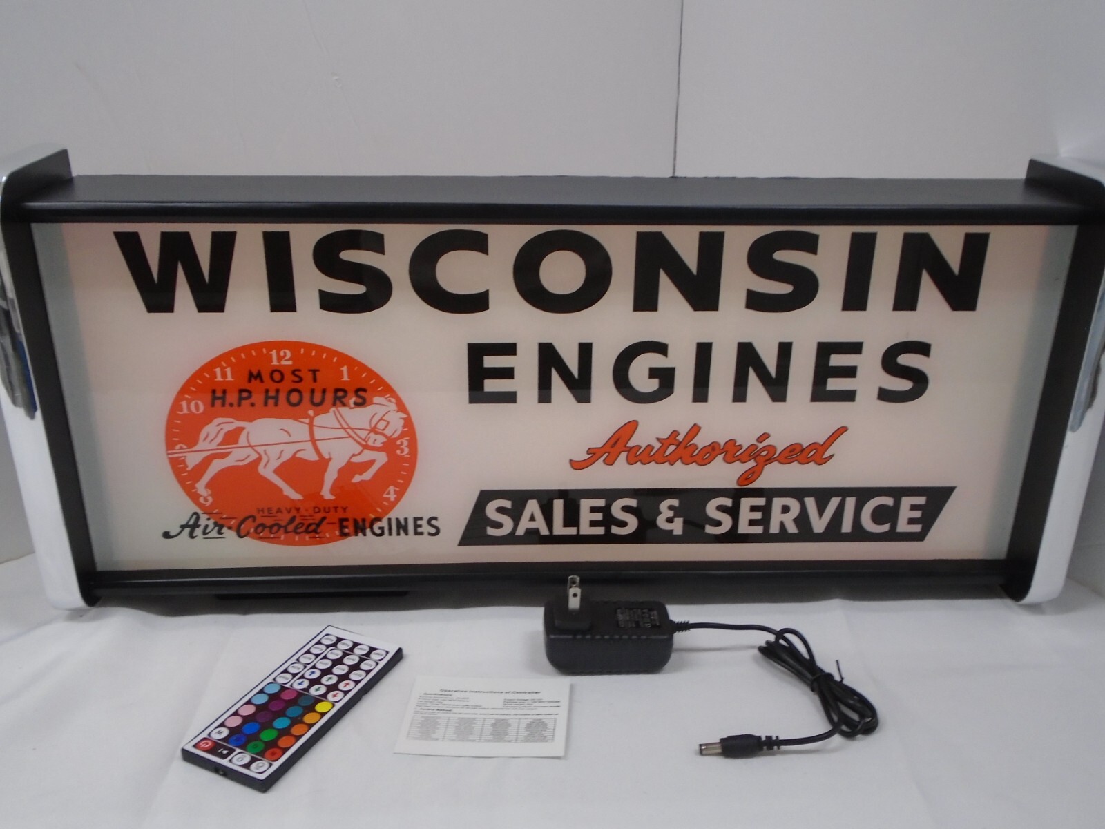 Wisconsin Engines LED Display lighted sign lightbox Wall hanging Light Wisconsin Engines LED Display lighted sign lightbox Wall hanging Light