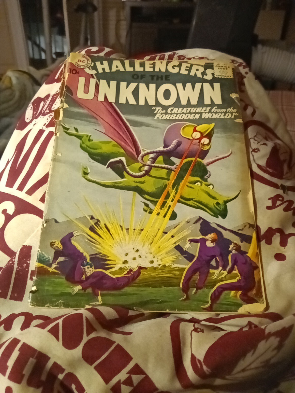 Challengers of the Unknown #11 DC Comics 1959 Creatures from the Forbidden World Challengers of the Unknown #11 DC Comics 1959 Creatures from the Forbidden World