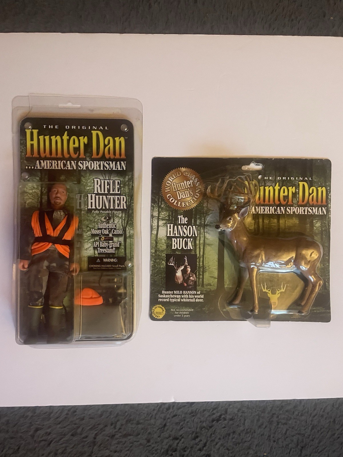 Hunter Dan Rifle Hunter Action Figure & The Hanson Buck In Package