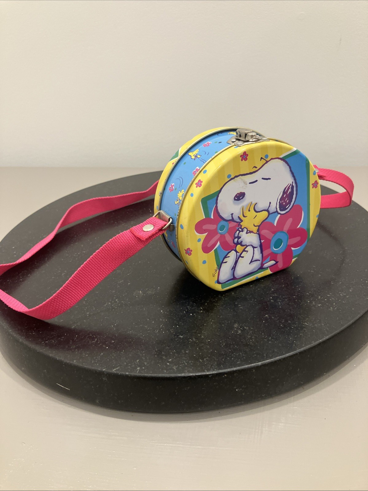Vintage PEANUTS SNOOPY Woodstock Mini Tin LUNCHBOX....... Vintage PEANUTS SNOOPY Woodstock Mini Tin LUNCHBOX.......