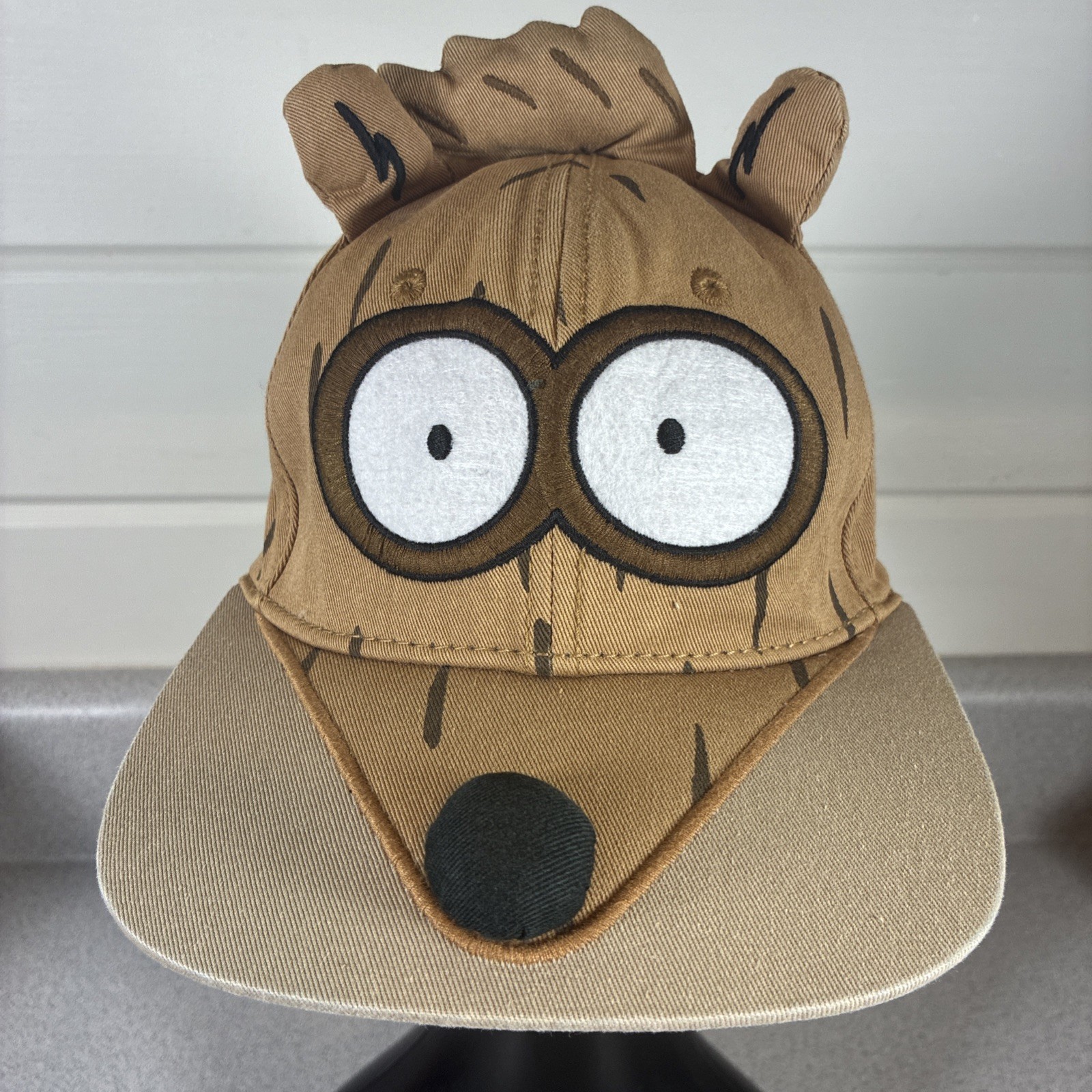 Cartoon Network Regular Show Character Hat Rigby Plush Novelty 3D Vtg Cap RARE Cartoon Network Regular Show Character Hat Rigby Plush Novelty 3D Vtg Cap RARE