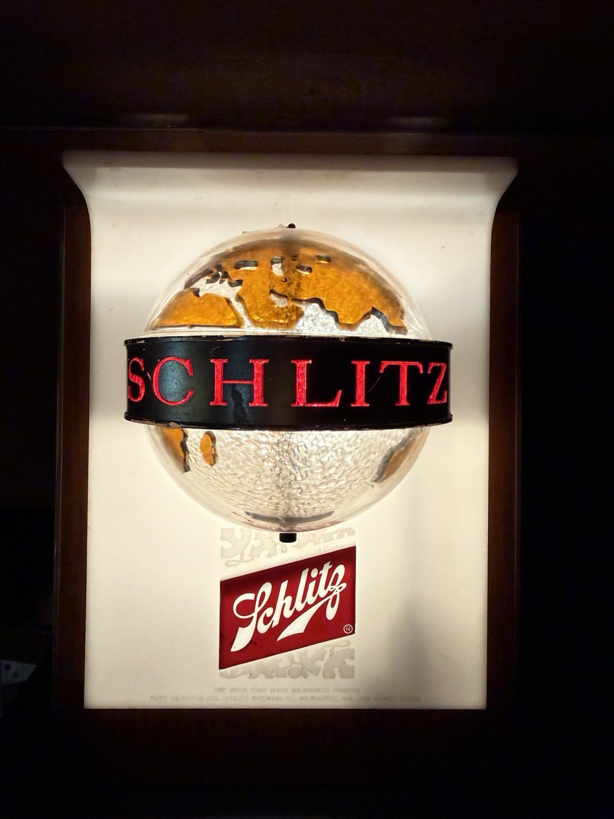 Vintage 1960s SCHLITZ Beer Rotating Motion Globe Lighted Bar Sign 10" WORKS Vintage 1960s SCHLITZ Beer Rotating Motion Globe Lighted Bar Sign 10" WORKS