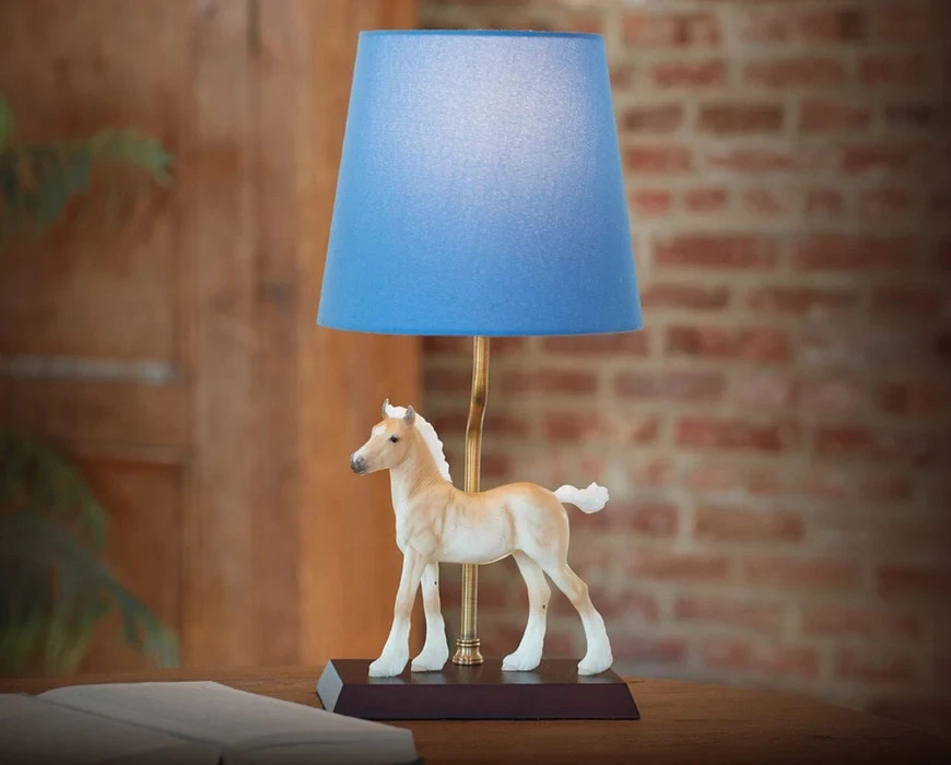 Breyer 2026 Vintage Club Phoebe (gypsy Vanner Foal) Lamp No Stablemate Breyer 2026 Vintage Club Phoebe (gypsy Vanner Foal) Lamp No Stablemate