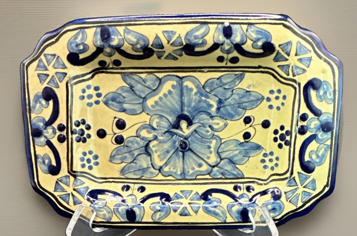 Talavera Hernandez Signed Pottery Rectangular Dish Pueblo Mexico 8.5 x 5.5 Blue Talavera Hernandez Signed Pottery Rectangular Dish Pueblo Mexico 8.5 x 5.5 Blue