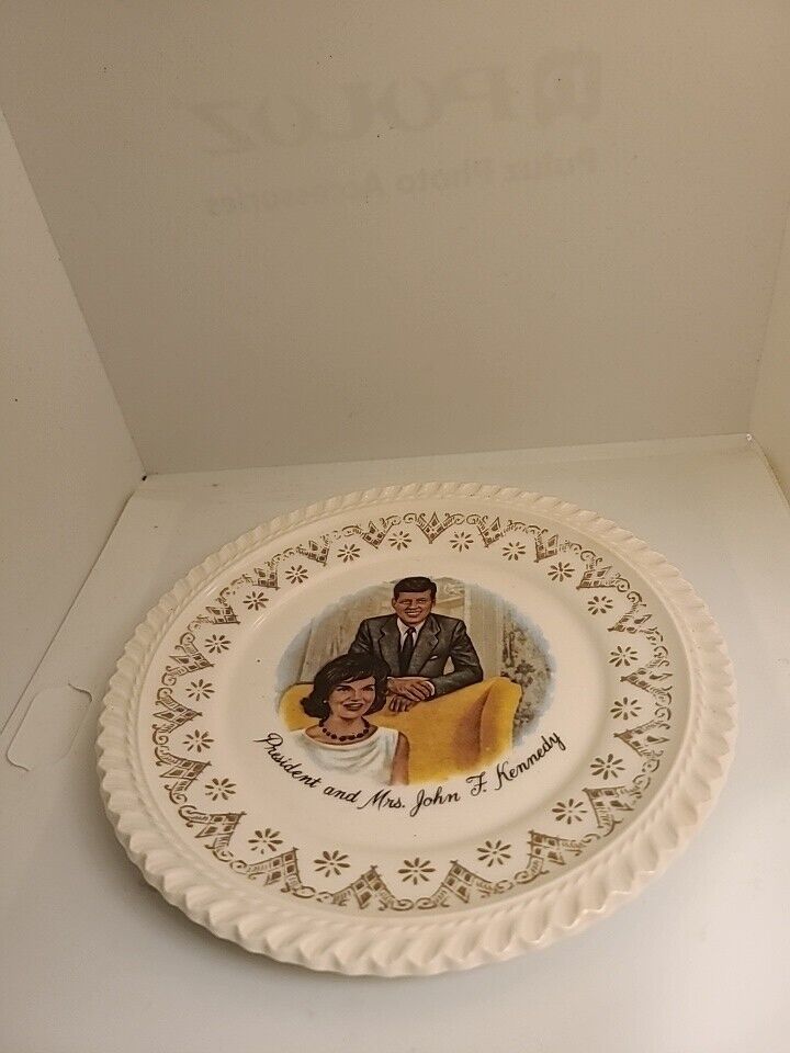 John F. Kennedy And Mrs. John F. Kennedy Commerative Plate