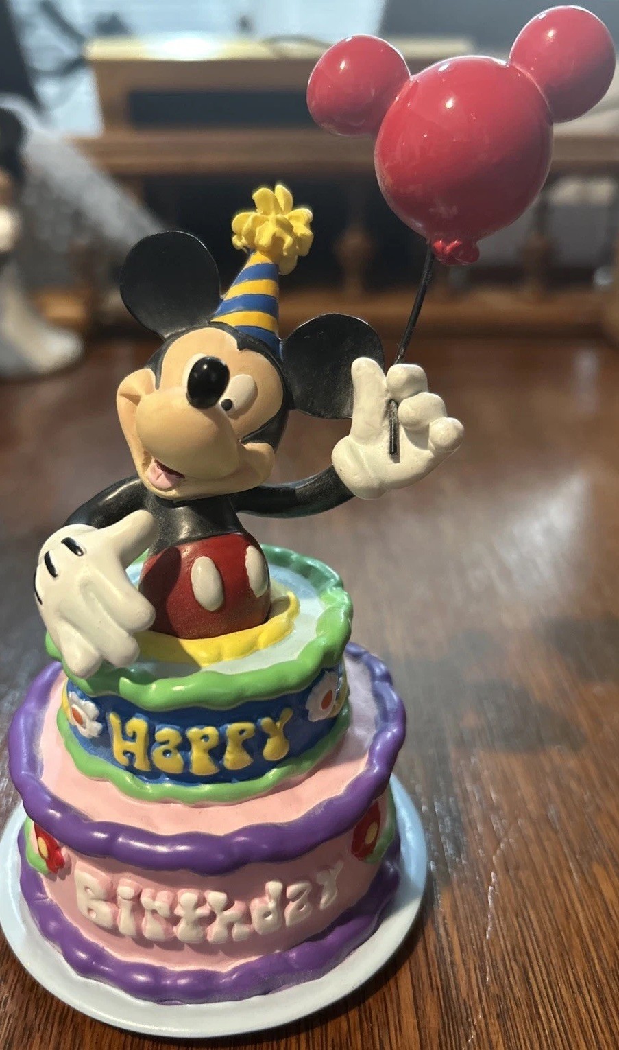 Extremely rare Mickey Mouse Happy Birthday Cake - Mickey InspEARations Figure Extremely rare Mickey Mouse Happy Birthday Cake - Mickey InspEARations Figure