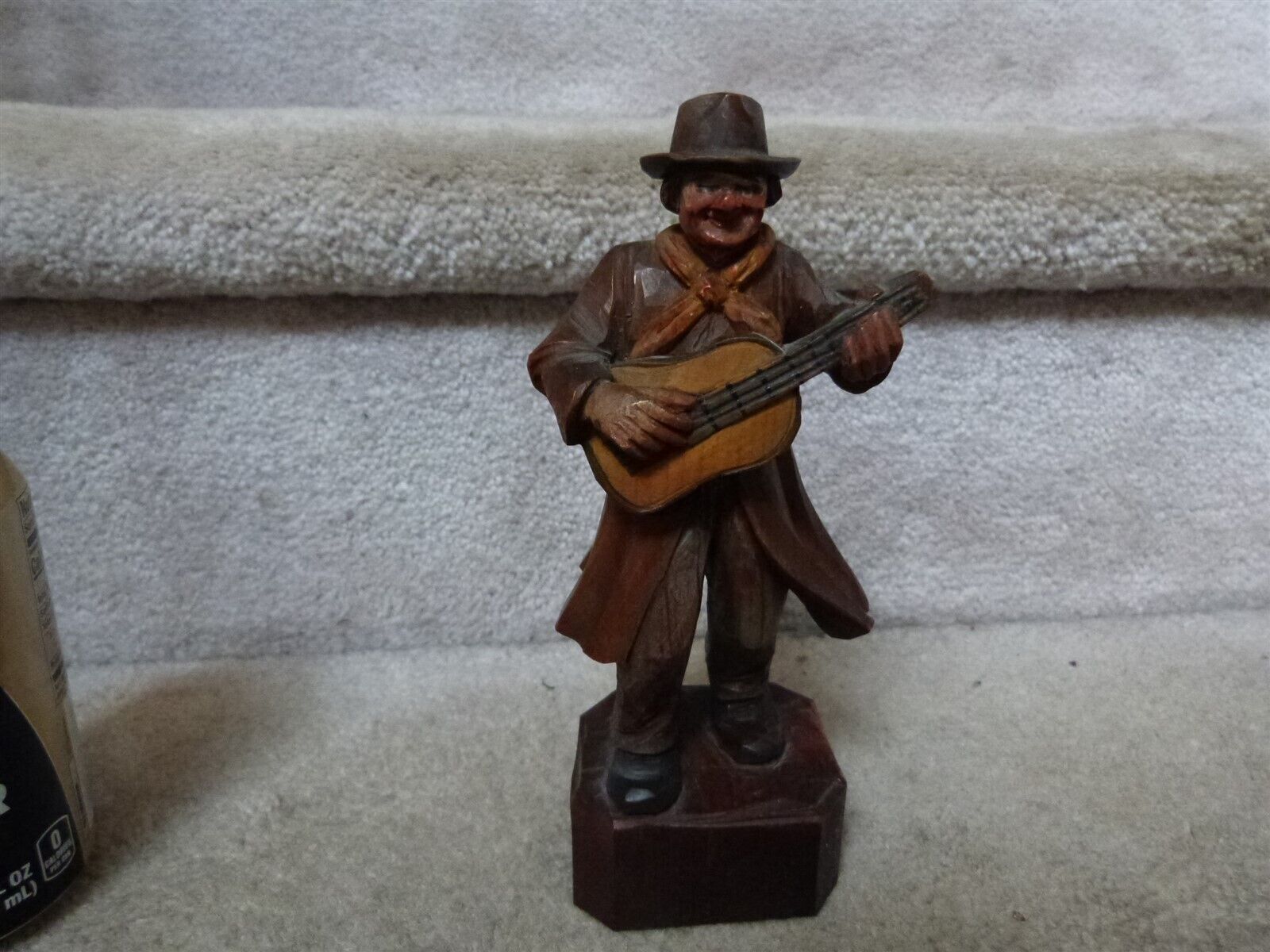 VERY OLD VTG Anri Carved Wood Figure Man Guitar Mandolin PATINA DETAILED 7.75\