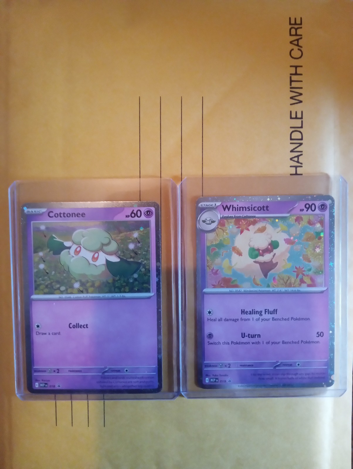 Pokémon TCG different Evolutions: choose your MINI SET Pokémon TCG different Evolutions: choose your MINI SET