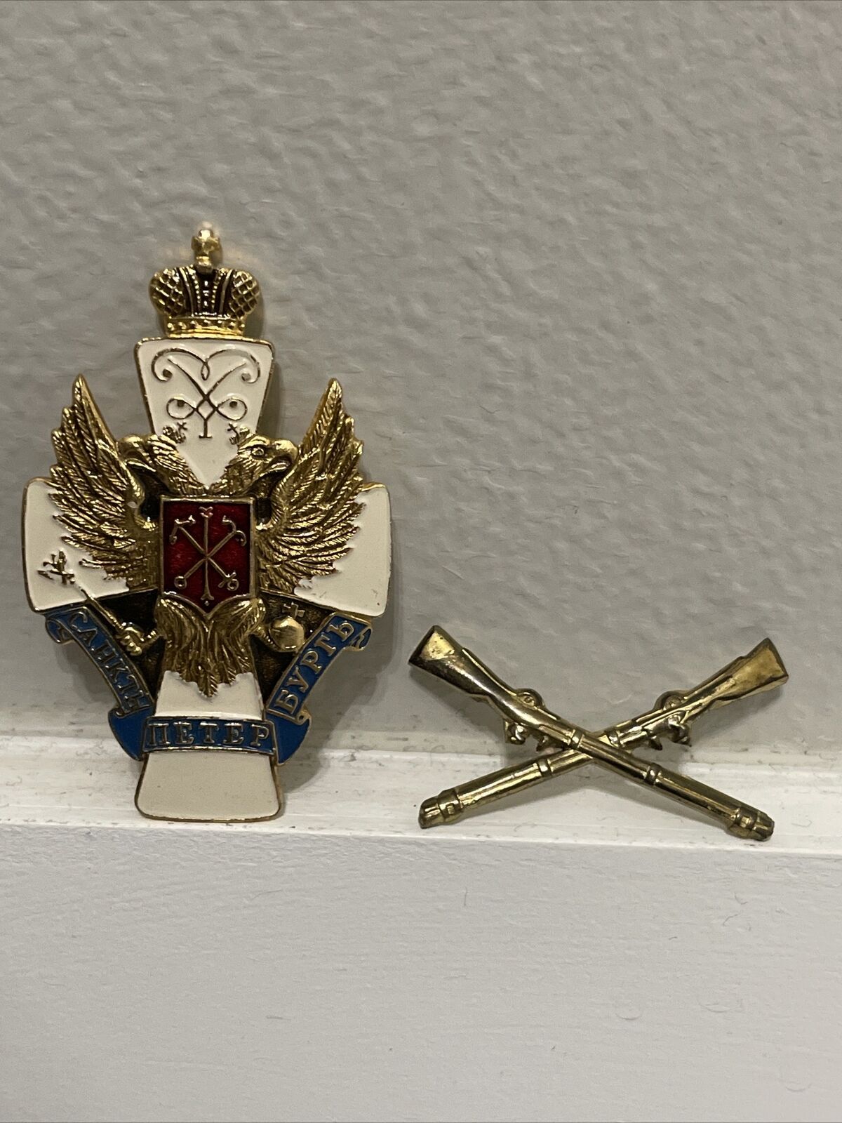 Vintage Colombian Military Pins Very Rare