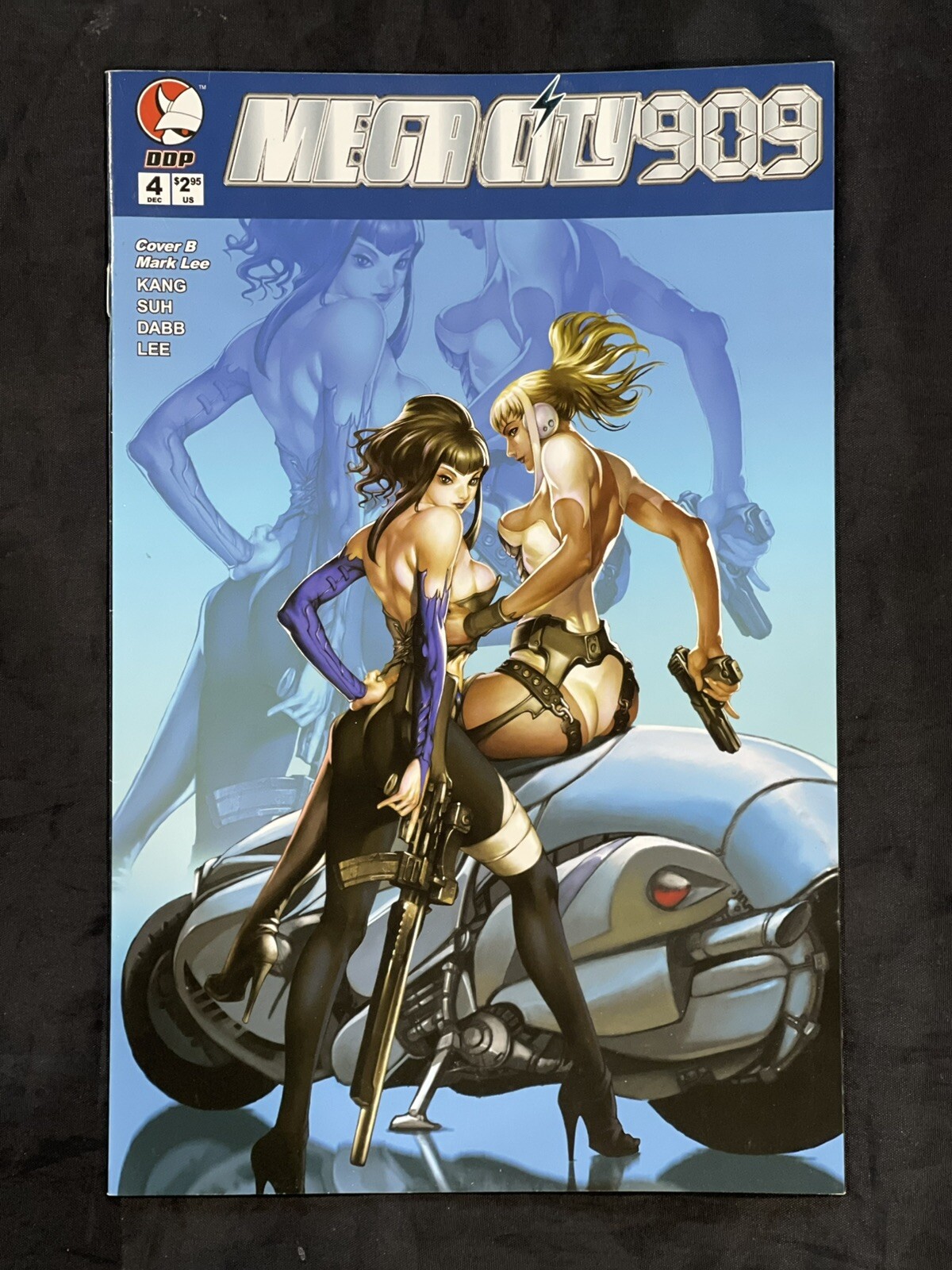 Megacity 909 #4 Devil's Due DDP 2004 Rare Variant GGA Kang Suh Cover Megacity 909 #4 Devil's Due DDP 2004 Rare Variant GGA Kang Suh Cover