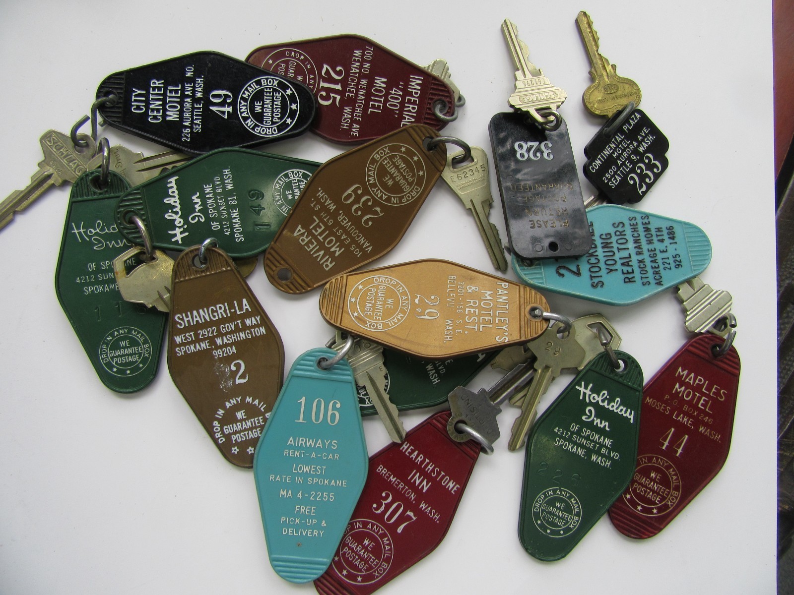 Vintage Hotel Motel Room Key & Fobs, cities in Washington State (Sold by Key) Vintage Hotel Motel Room Key & Fobs, cities in Washington State (Sold by Key)