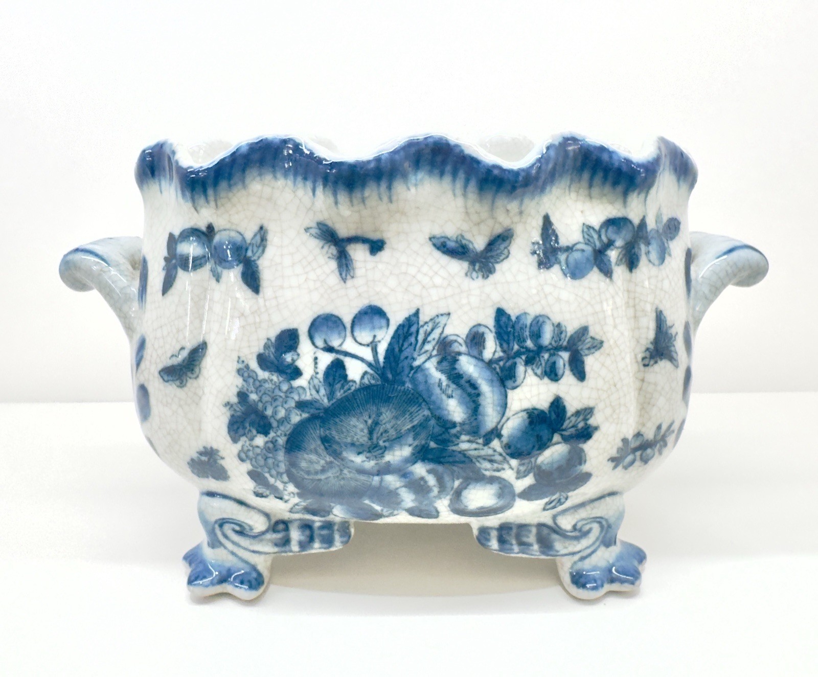 Vtg United Wilson 1897 JUWC Blue White Porcelain Crackle Glaze Cachepot Planter Vtg United Wilson 1897 JUWC Blue White Porcelain Crackle Glaze Cachepot Planter