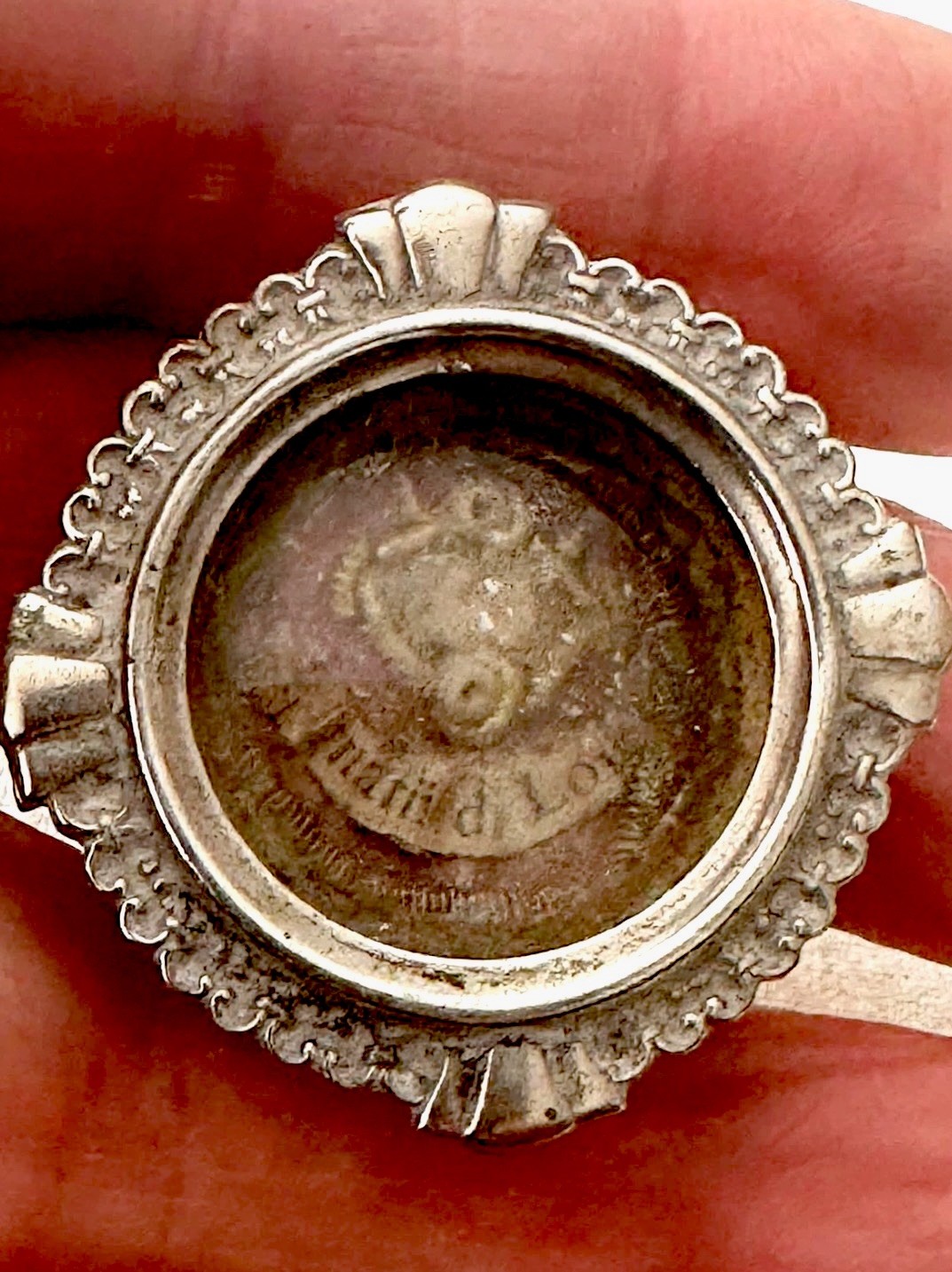 X RARE ANTIQUE RELIQUARY WITH RELIC FROM SAINT IGNATIO LOYOLA . SEALED . C 1890 X RARE ANTIQUE RELIQUARY WITH RELIC FROM SAINT IGNATIO LOYOLA . SEALED . C 1890