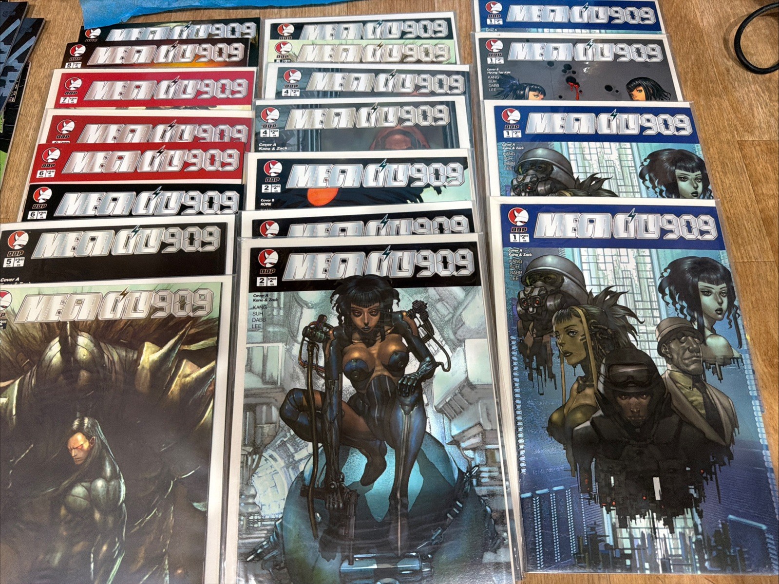 DDP MEGACITY 909 #1 2 4 5 6 7 8 Comic Vf/nm Rare 2004 Lot Of 16 DDP MEGACITY 909 #1 2 4 5 6 7 8 Comic Vf/nm Rare 2004 Lot Of 16