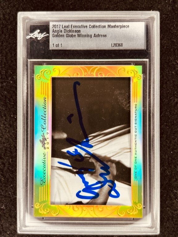 Angie Dickinson 2017 Leaf Cut Signature 1/1 signed card slabbed JSA Police Woman Angie Dickinson 2017 Leaf Cut Signature 1/1 signed card slabbed JSA Police Woman