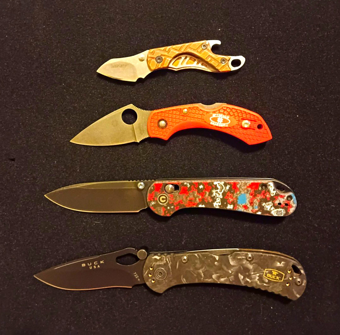 Lot Of Knives, Buck, Civivi, Spyderco And Kershaw Lot Of Knives, Buck, Civivi, Spyderco And Kershaw