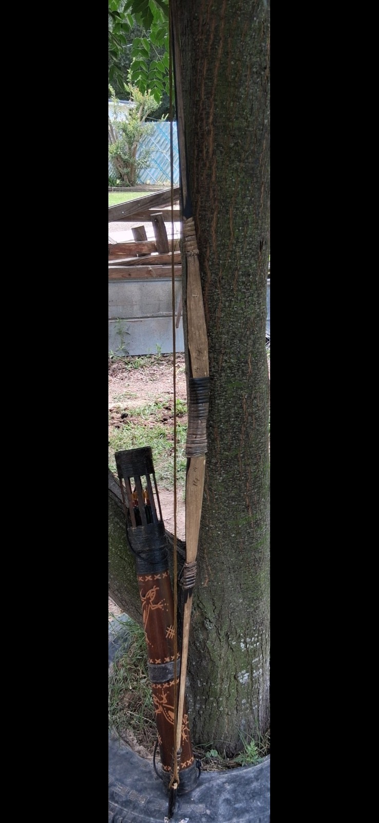 **AWESOME VINTAGE NATIVE TRIBAL BOW 62 IN & ARROWS HANDMADE SUPER NICE HTF ** **AWESOME VINTAGE NATIVE TRIBAL BOW 62 IN & ARROWS HANDMADE SUPER NICE HTF **