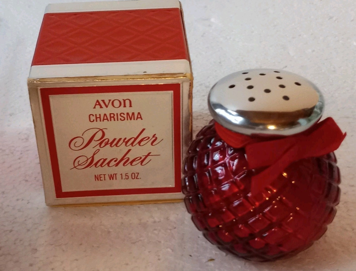 New In Box Avon CHARISMA Powder Sachet/Ruby Red Patterned Glass Jar #A-C.   IA#5