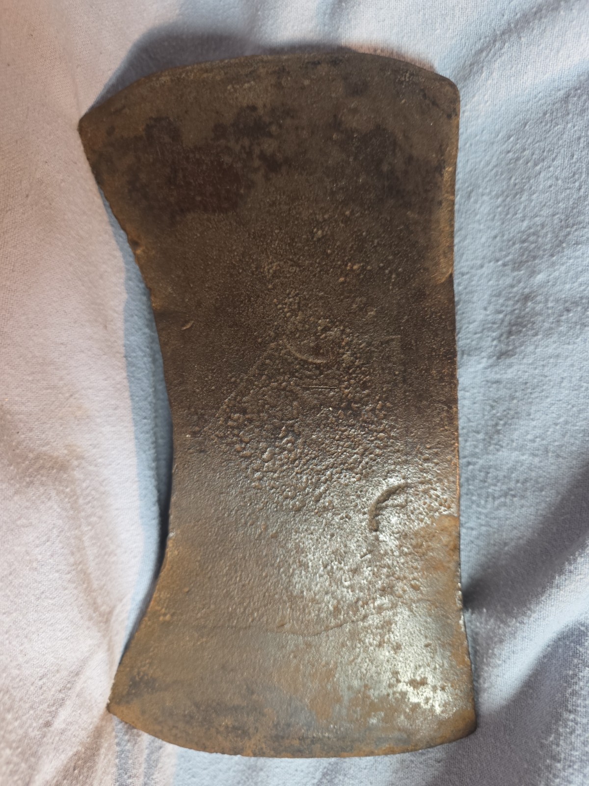 Vintage Double Bit Axe Head Unknown Mark 3 Lbs. 14 Ounce Vintage Double Bit Axe Head Unknown Mark 3 Lbs. 14 Ounce