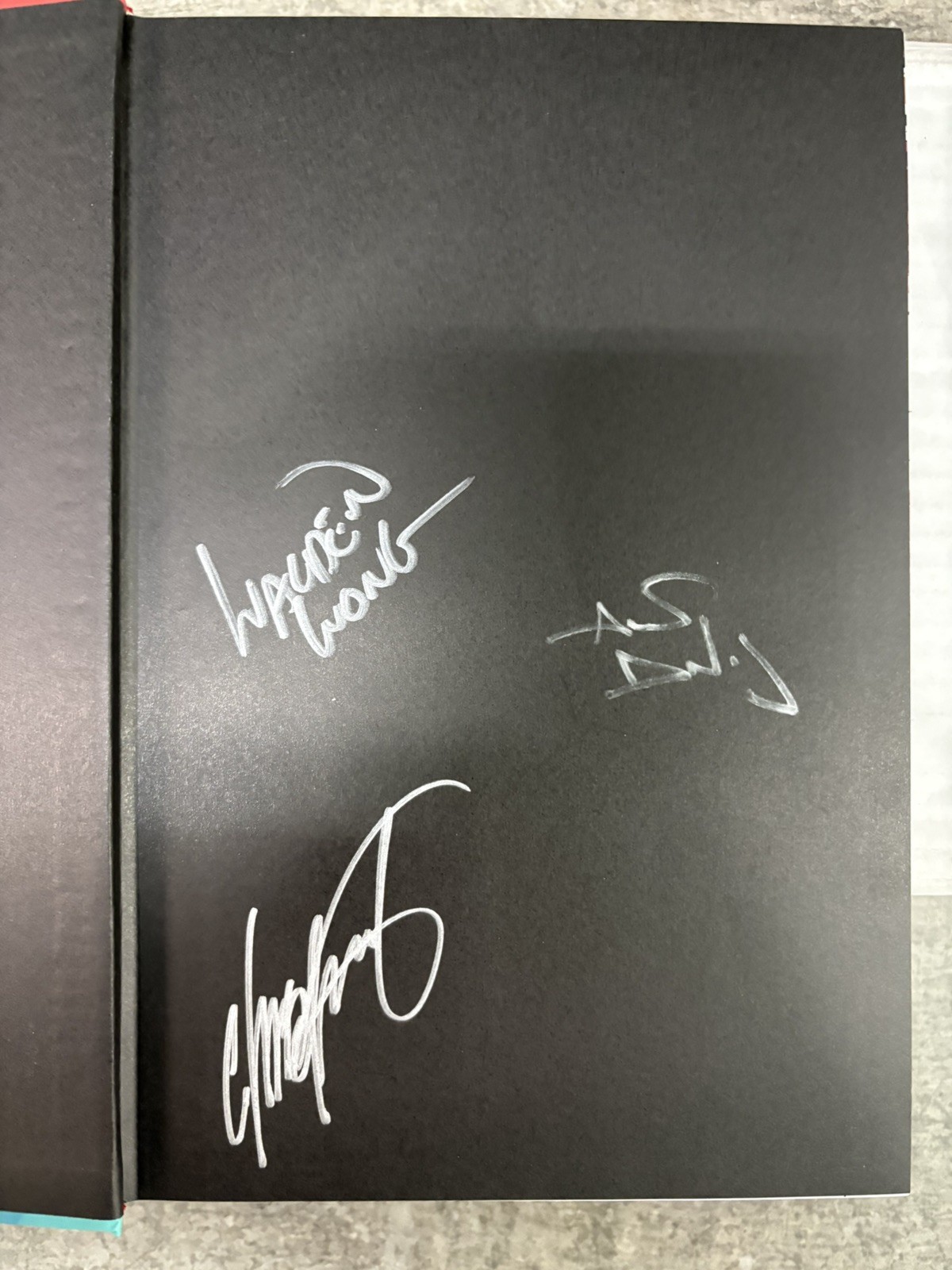 X-Men: Days of Future Past Marvel Comics 2014 Hardcover First Printing Signed 4X X-Men: Days of Future Past Marvel Comics 2014 Hardcover First Printing Signed 4X