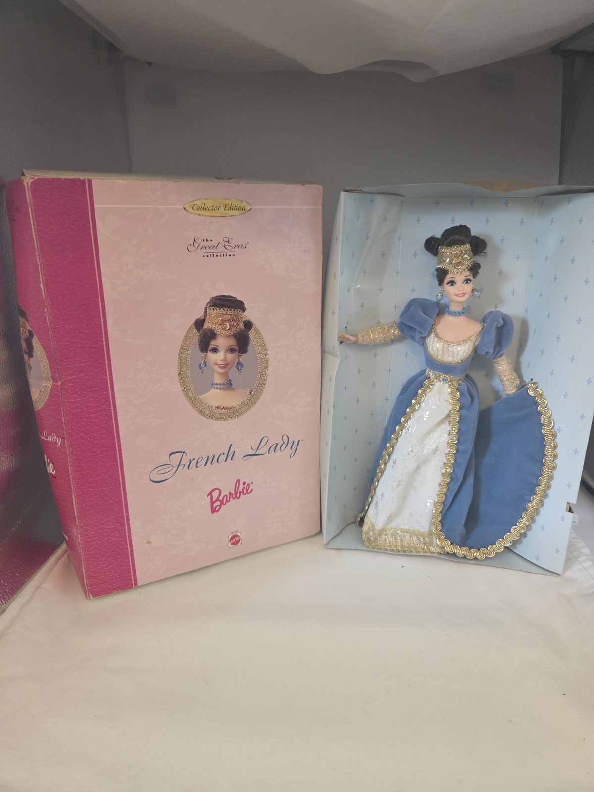 1993 Barbie Colletor Edition- The French Lady Doll 1993 Barbie Colletor Edition- The French Lady Doll