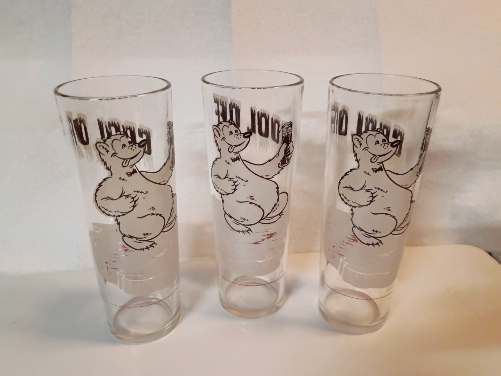 Set of 3 Vintage RICHARDSON FREEZE Polar Bear “Cool Off” Root Beer Glass, VGC Set of 3 Vintage RICHARDSON FREEZE Polar Bear “Cool Off” Root Beer Glass, VGC