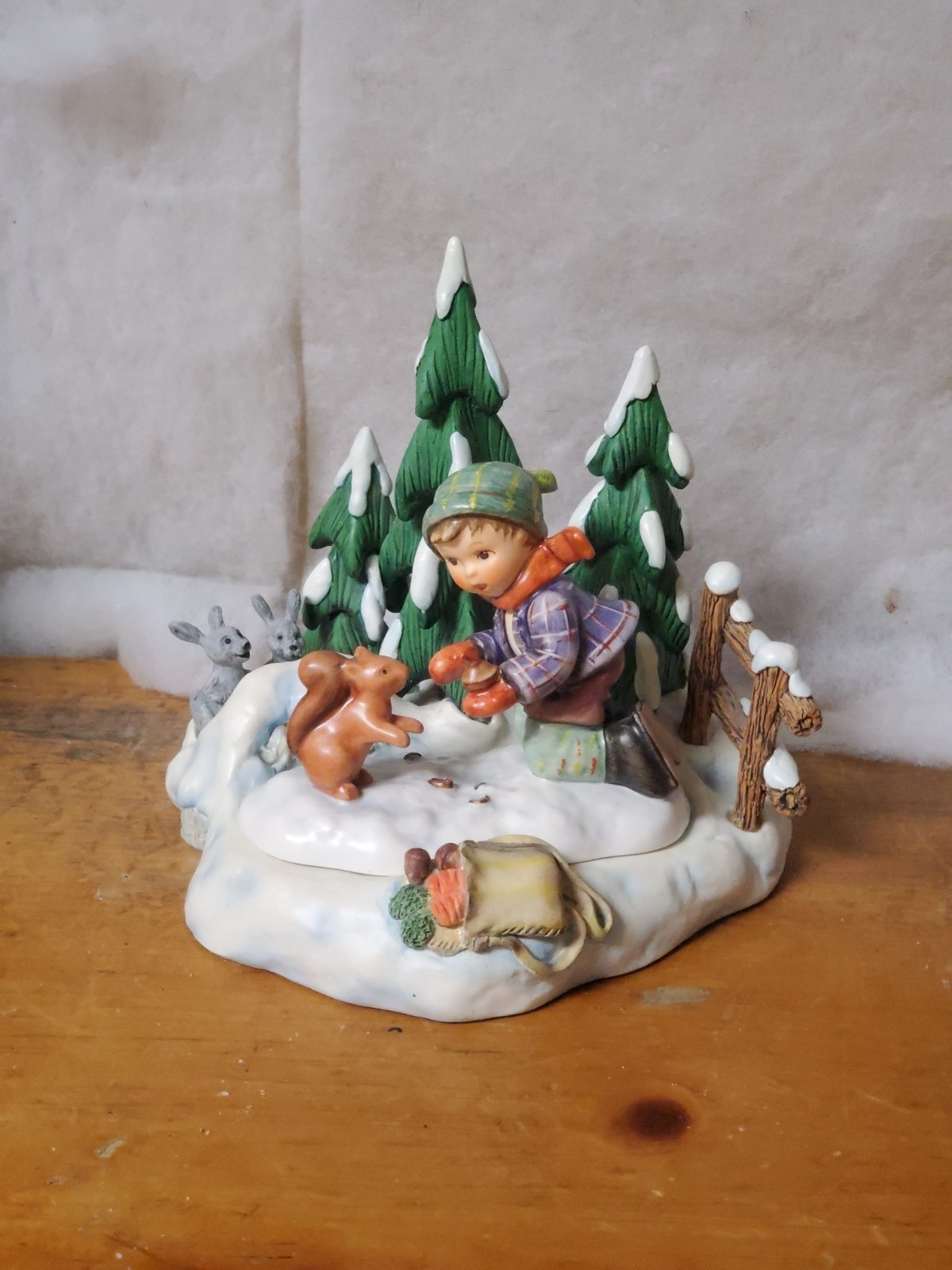 Goebel The Hummelscapes Collection Autumn Frolic Both Pieces 