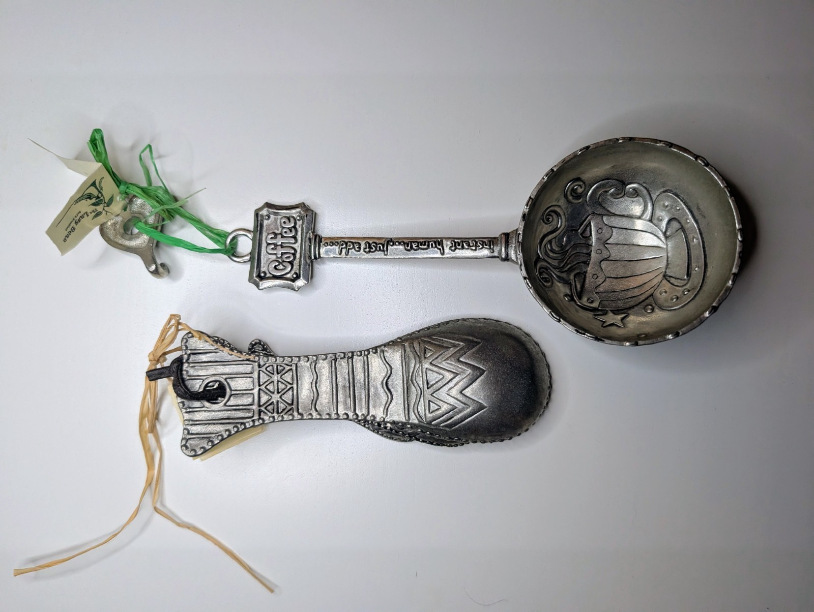 Vintage Pewter Or Plated Metal Moustache Face Measuring Spoons and Coffee Scoop Vintage Pewter Or Plated Metal Moustache Face Measuring Spoons and Coffee Scoop