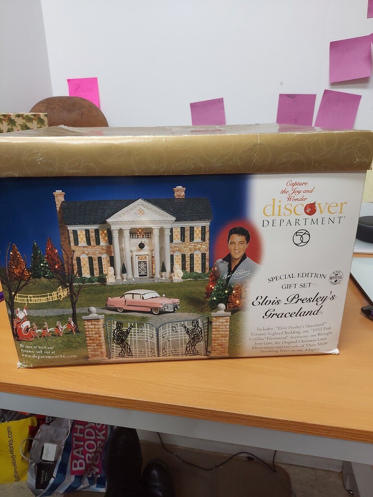 Department 56 55041 Elvis Presley\'s Graceland Special Edition Gift Set *READ