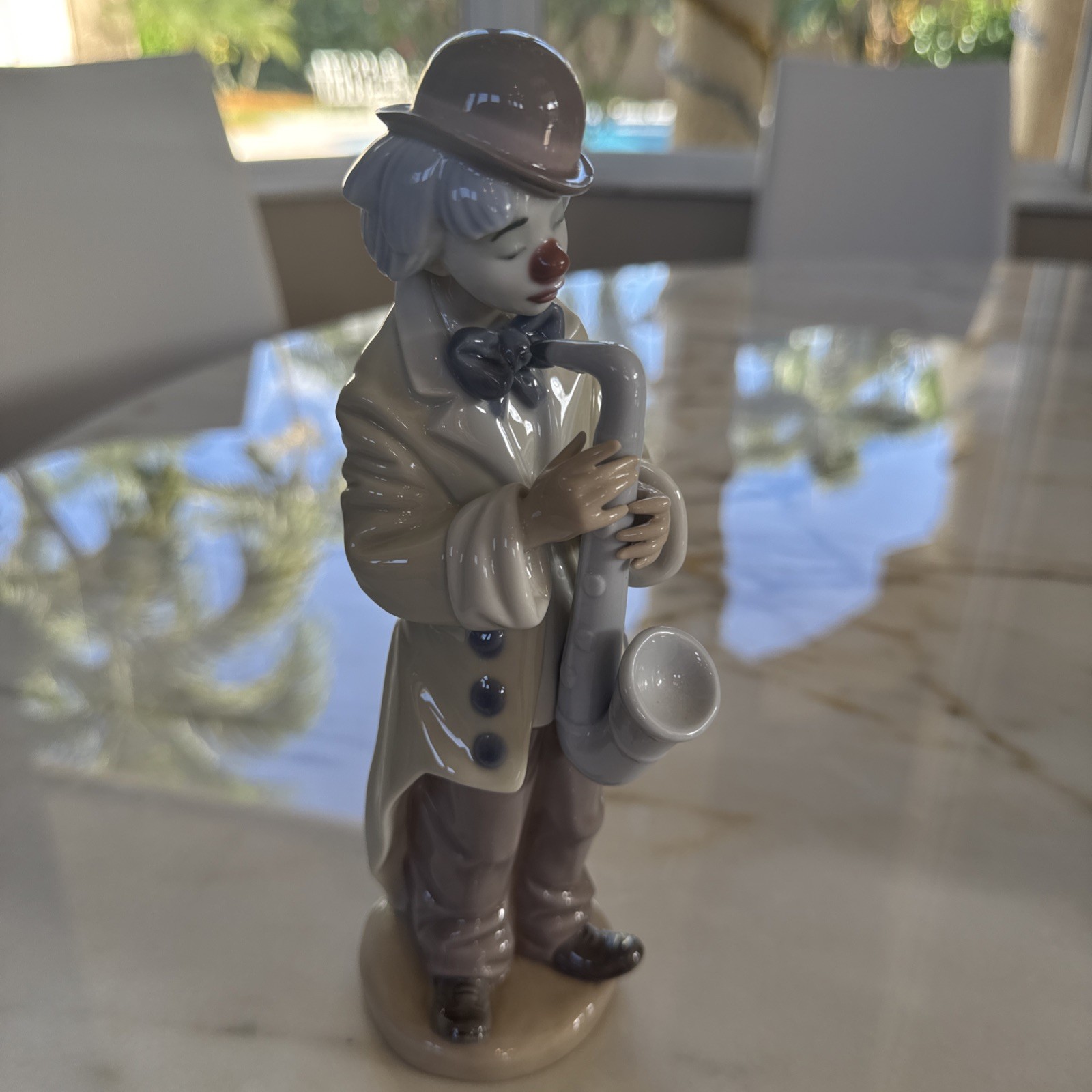 Lladro #5471 “Sad Sax” Clown playing saxophone Retired Mint / EXTRA CLOWN FREE Lladro #5471 “Sad Sax” Clown playing saxophone Retired Mint / EXTRA CLOWN FREE