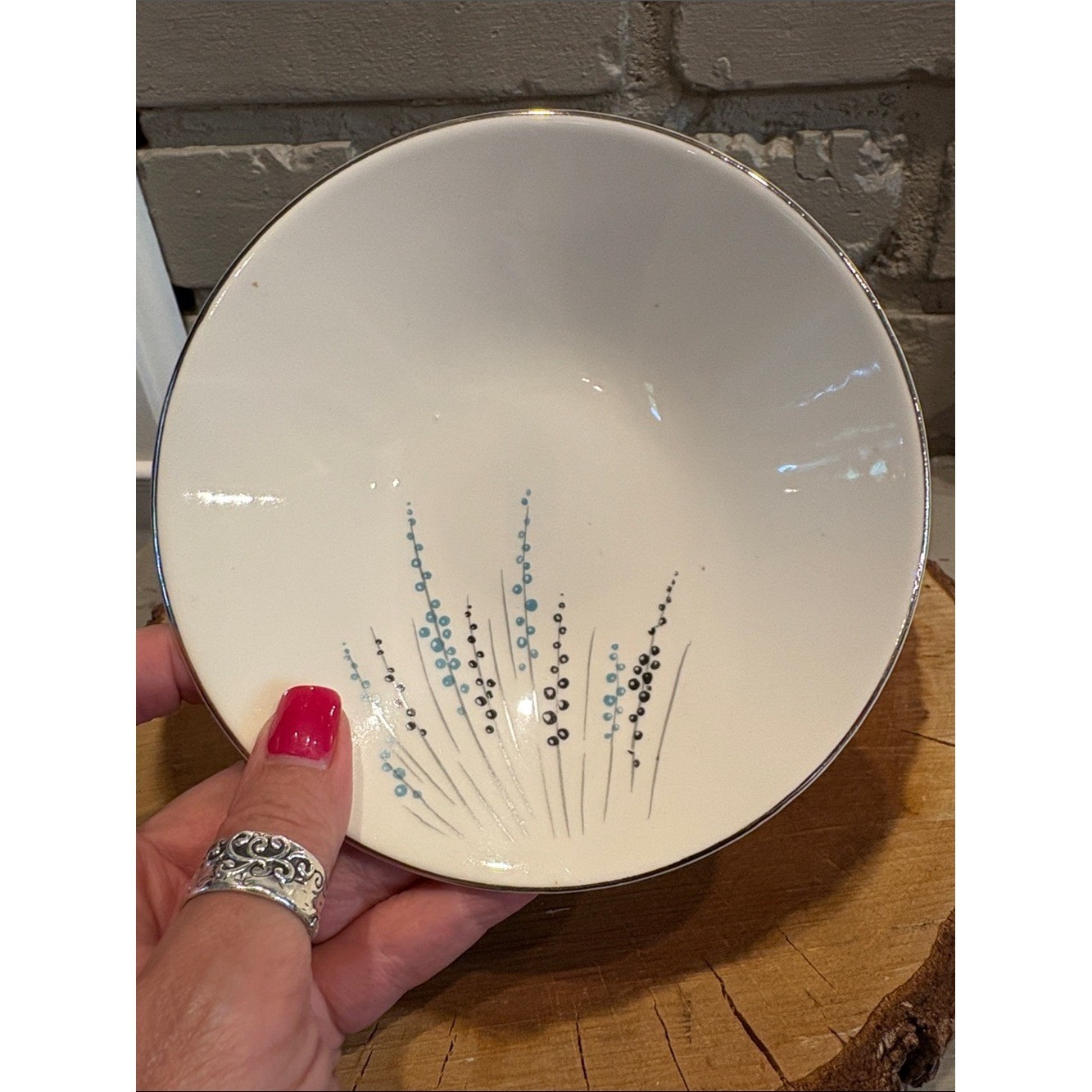 Set of 6 Vintage 40's Edwin Knowles"Fantasy" China 5-1/2" BerryBowls