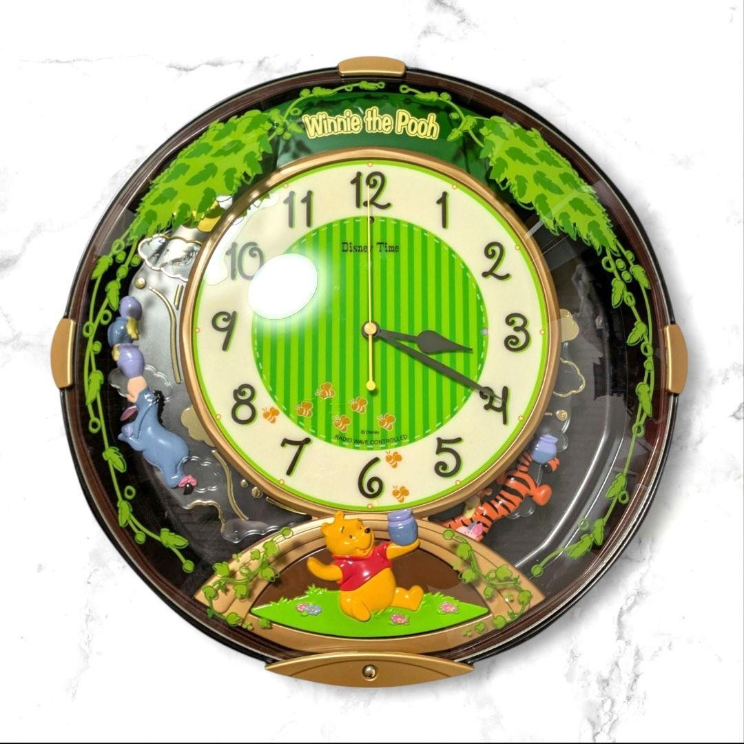 SEIKO FW543B Pooh Bear Radio Controlled Melodic Wall Clock Japan Nostalgic SEIKO FW543B Pooh Bear Radio Controlled Melodic Wall Clock Japan Nostalgic