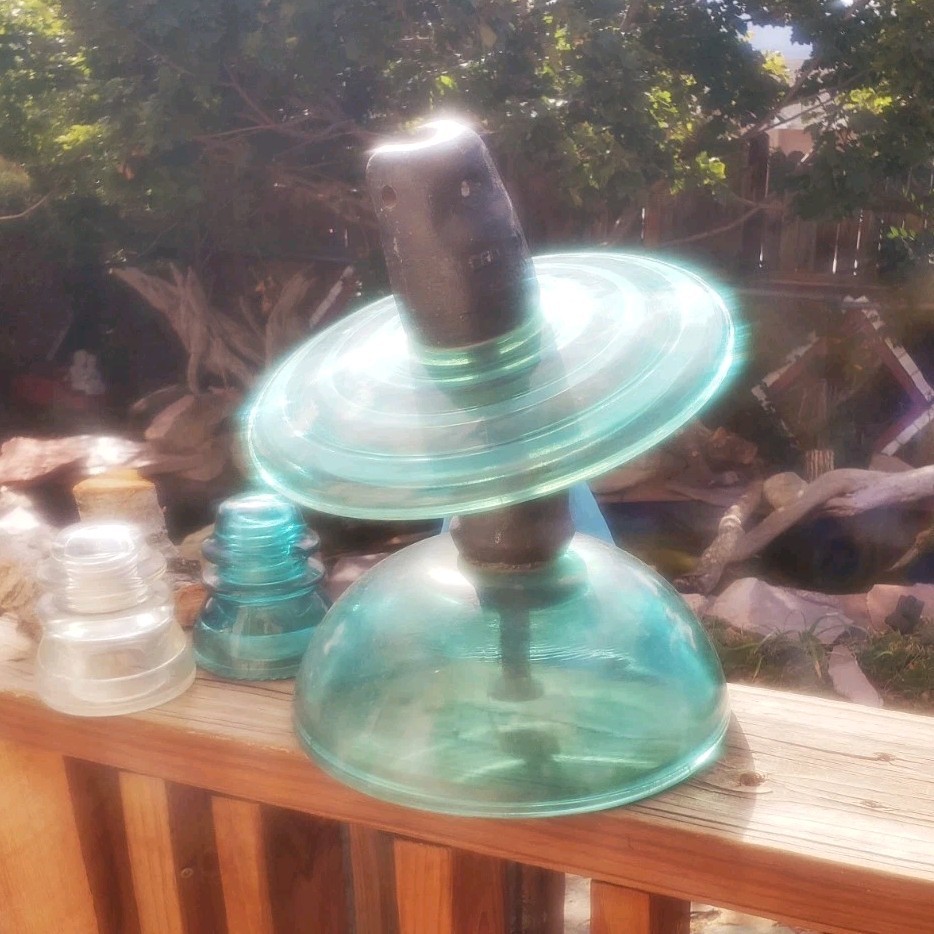 Vintage Electrical Insulators Mixed Lot Green Glass & Brown Porcelain (4 pcs)