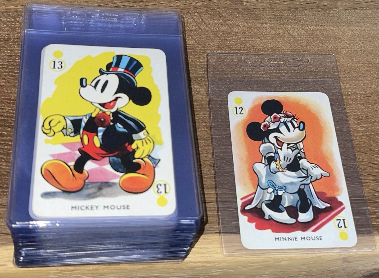1939 Disney Castell Bros. Mickey Mouse Mickey’s Fun Fair Blue 44 Card Set RARE 1939 Disney Castell Bros. Mickey Mouse Mickey’s Fun Fair Blue 44 Card Set RARE