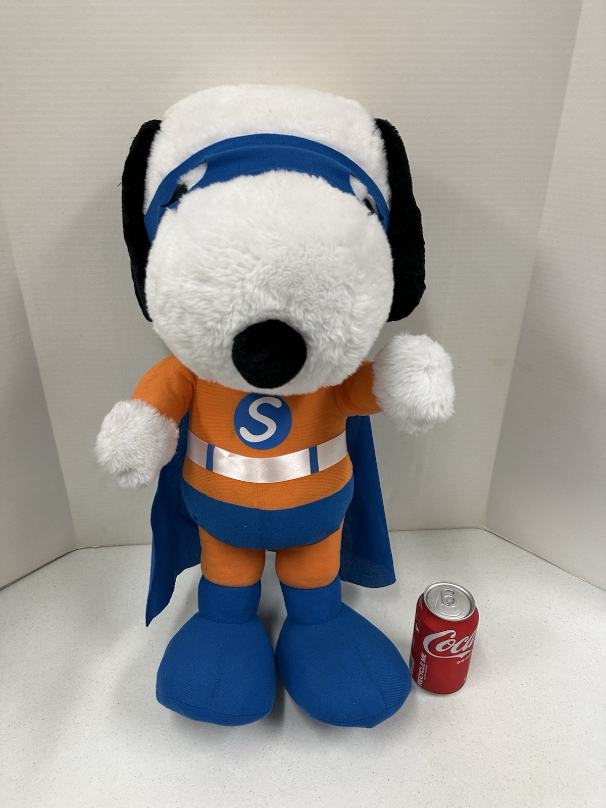2011 Gemmy Peanuts Super Hero Snoopy Plush Orange Blue Cape Halloween Greeter 2011 Gemmy Peanuts Super Hero Snoopy Plush Orange Blue Cape Halloween Greeter