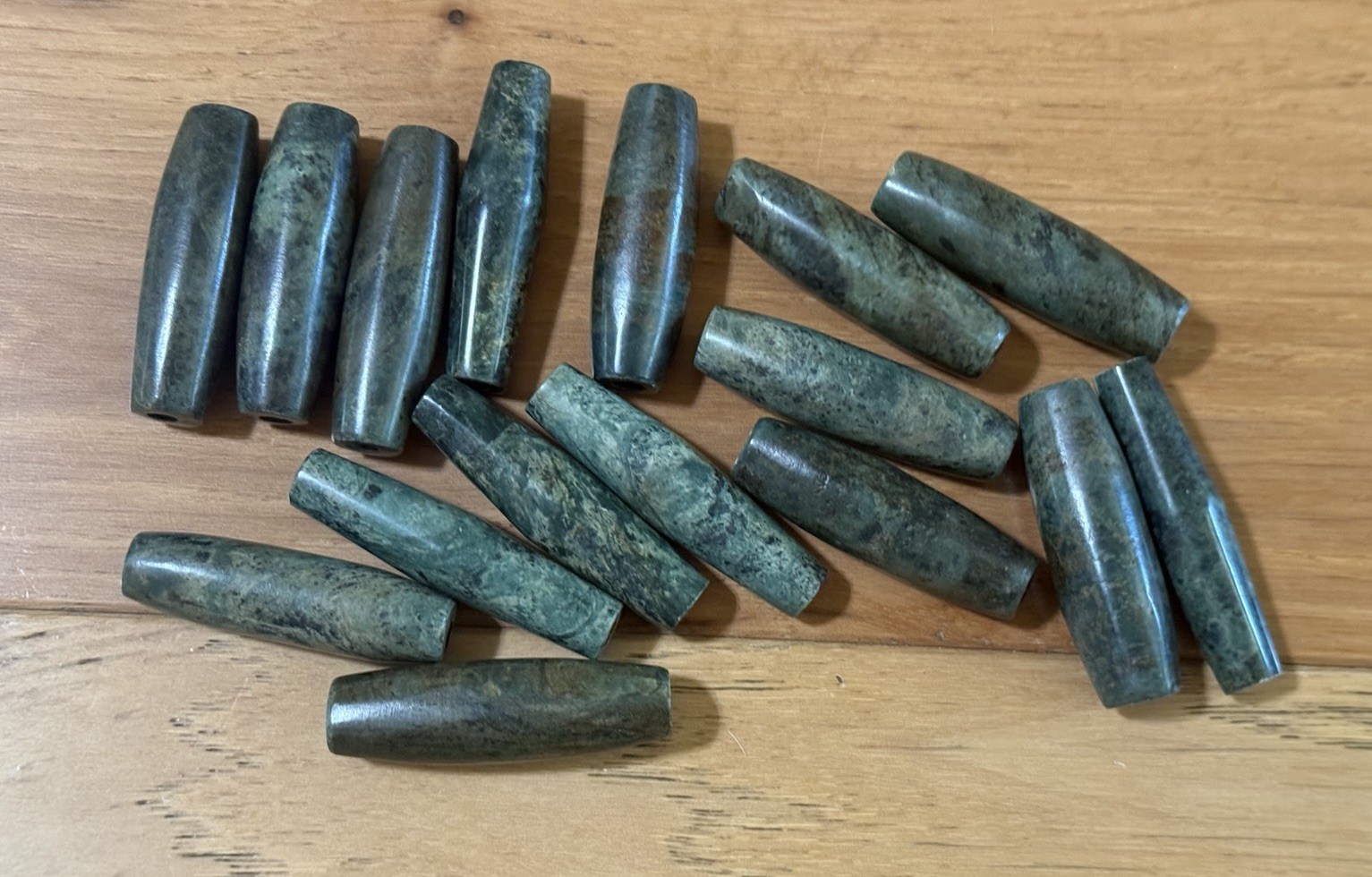 ANTIQUE PRE-COLUMBIAN/ANCIENT? MAYAN? LARGE CYLINDER TUBULAR STONE JADE BEADS ANTIQUE PRE-COLUMBIAN/ANCIENT? MAYAN? LARGE CYLINDER TUBULAR STONE JADE BEADS