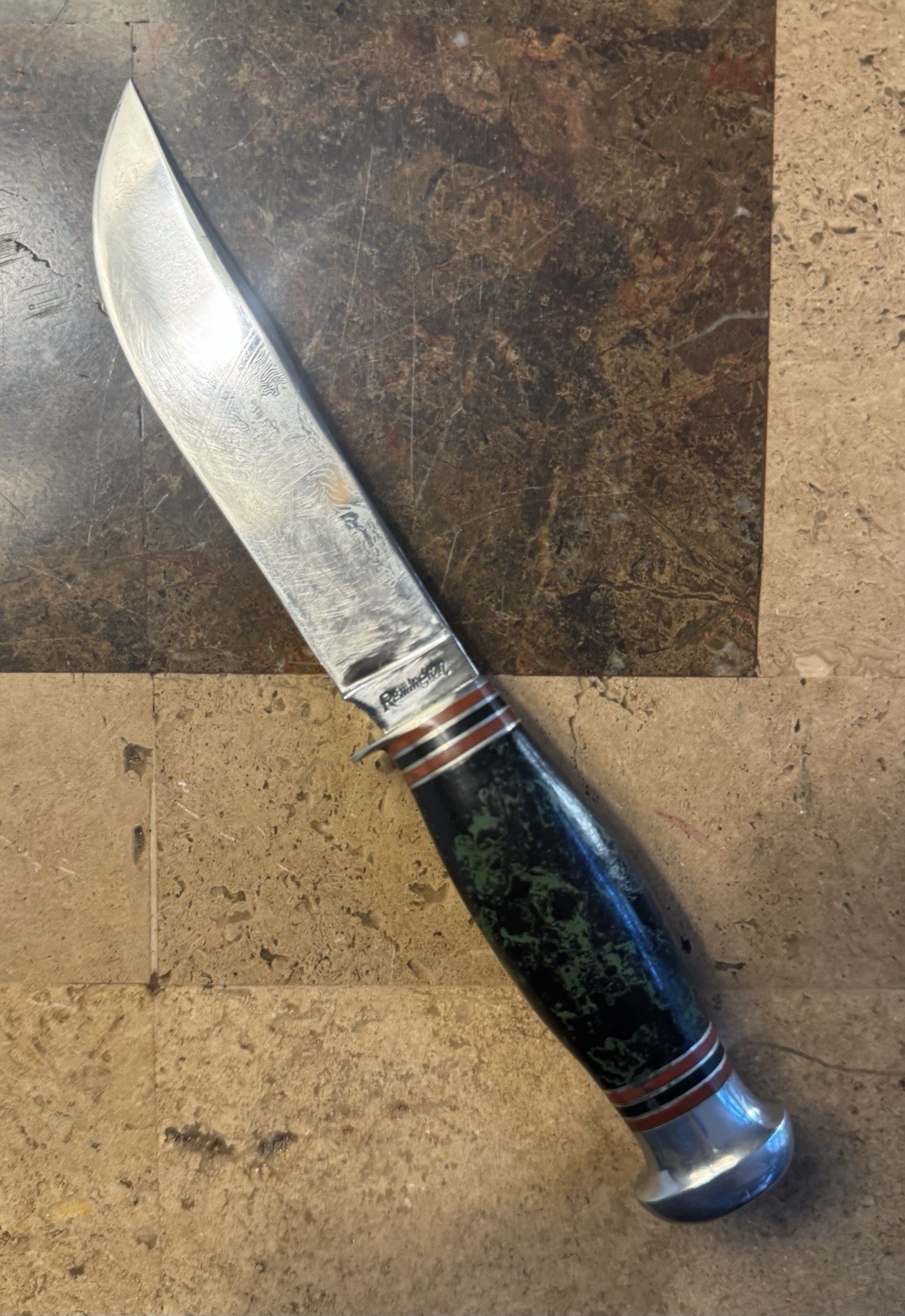 Remington UMC RH 72. Partial Deer Etch, Green Marble Celluloid Handle Remington UMC RH 72. Partial Deer Etch, Green Marble Celluloid Handle