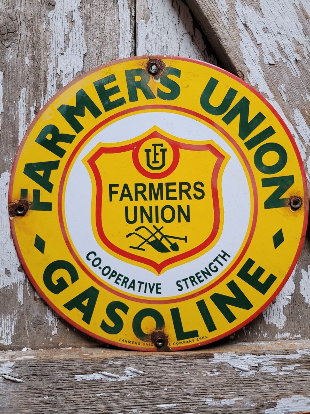 VINTAGE OLD 1961 FARMERS UNION GASOLINE PORCELAIN SIGN CO-OPERATIVE STRENGTH OIL
