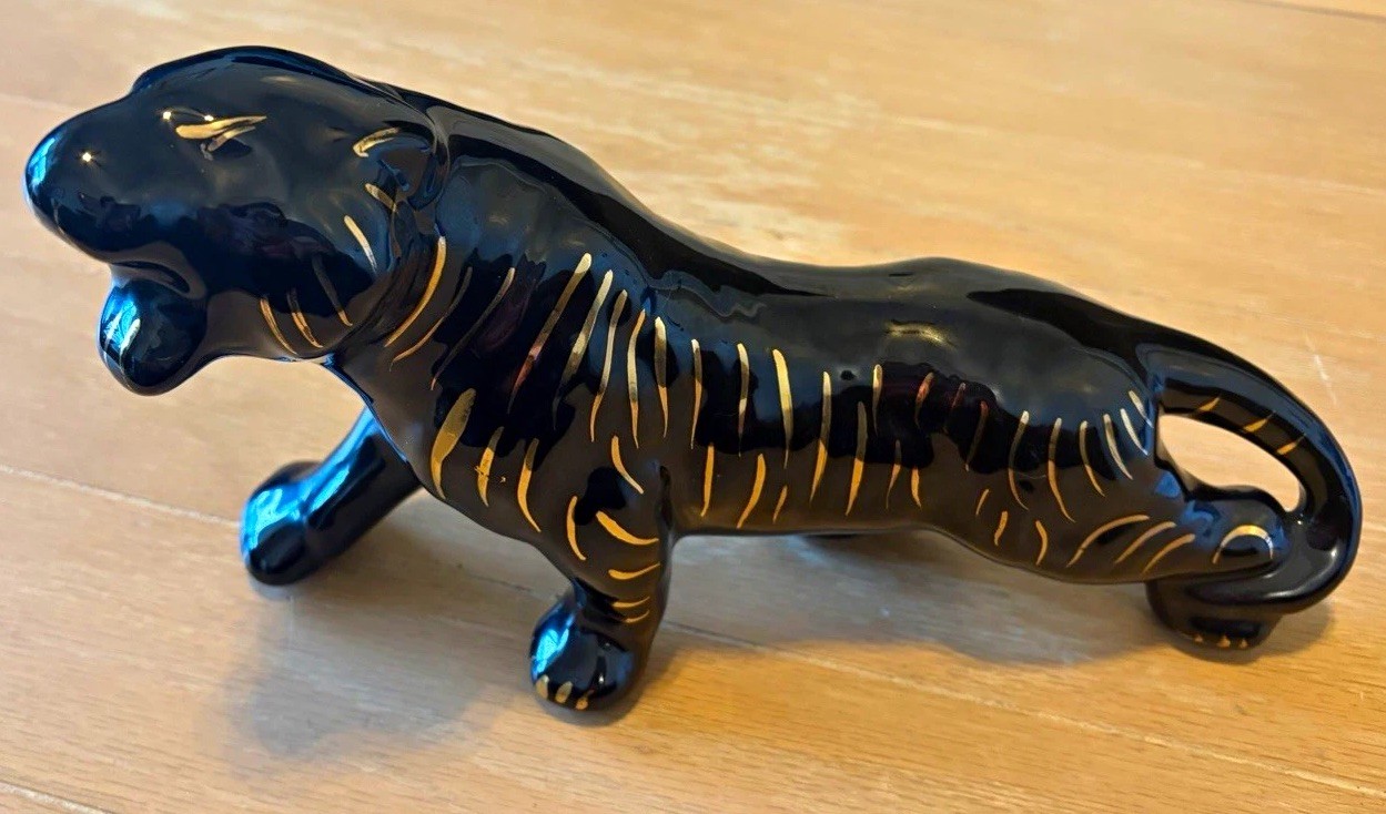Black and Gold Tiger Sculpture H.J. Boninger California Ceramics Pottery 1960's Black and Gold Tiger Sculpture H.J. Boninger California Ceramics Pottery 1960's