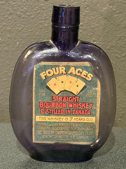 Antique FOUR ACES Bourbon Whiskey Bottle Amethyst Purple Glass Prohibition Era Antique FOUR ACES Bourbon Whiskey Bottle Amethyst Purple Glass Prohibition Era