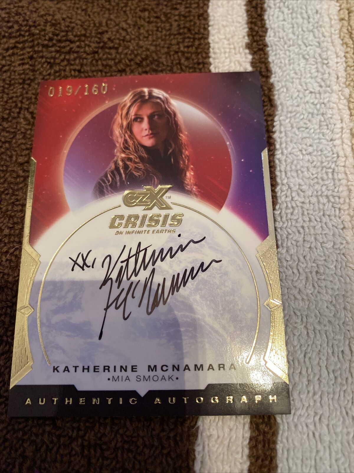 KATHERINE MCNAMARA / MIA SMOAK - 2022 CZX Crisis On Card Autograph Auto 19/160