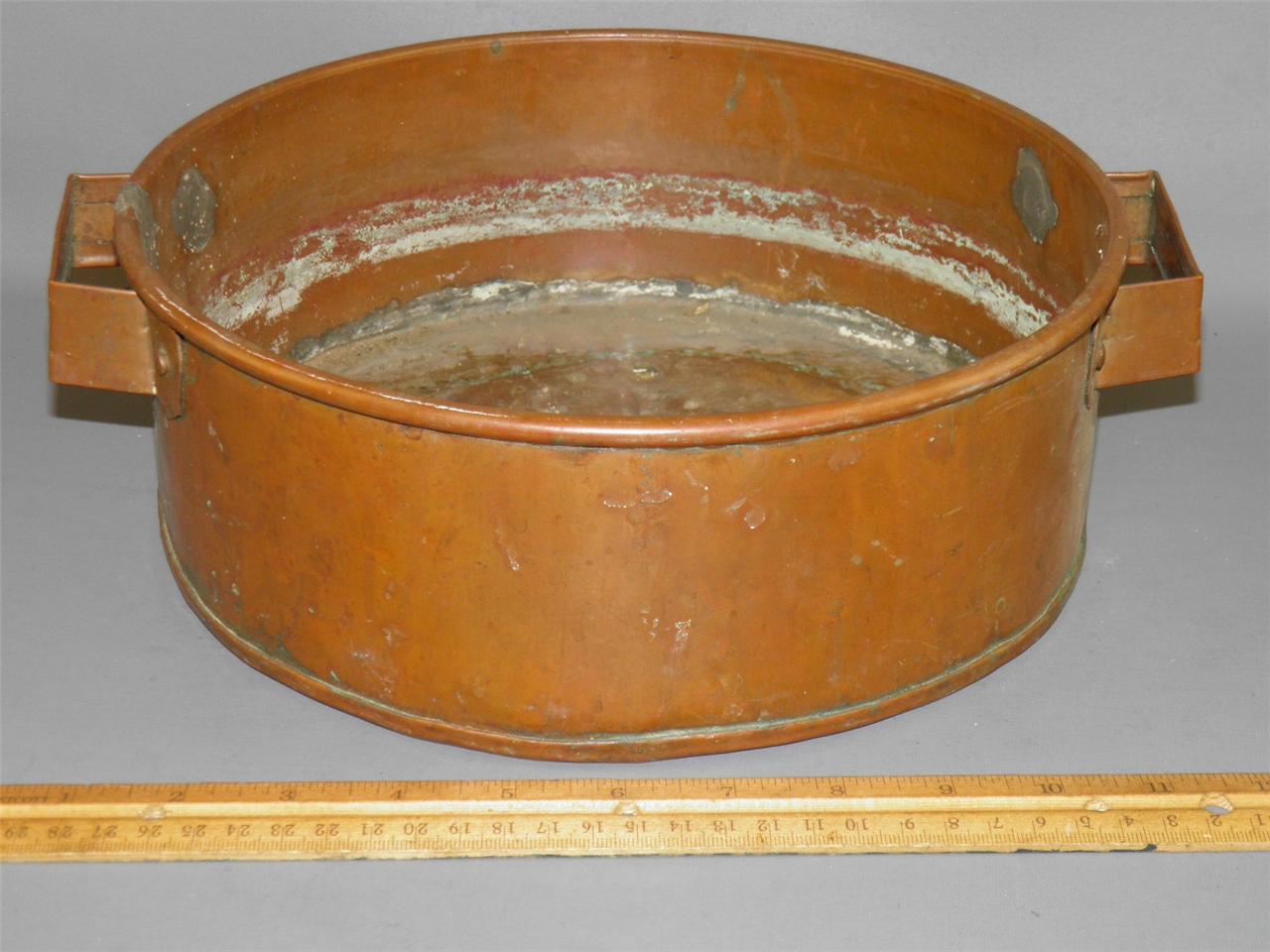 ANTIQUE HAND HAMMERED COPPER PLANTER POT ANTIQUE HAND HAMMERED COPPER PLANTER POT
