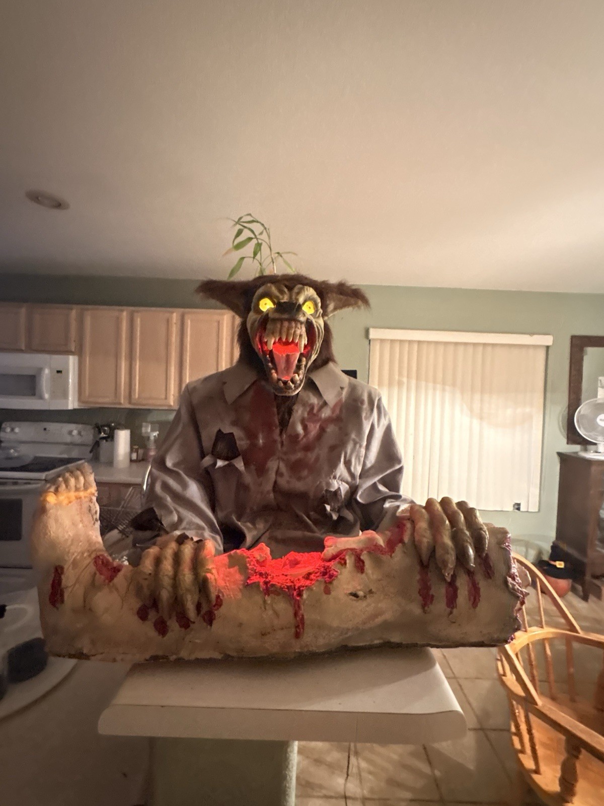 RARE Spirit Halloween - Wolf Spitter Animatronic Werewolf Prop WORKS