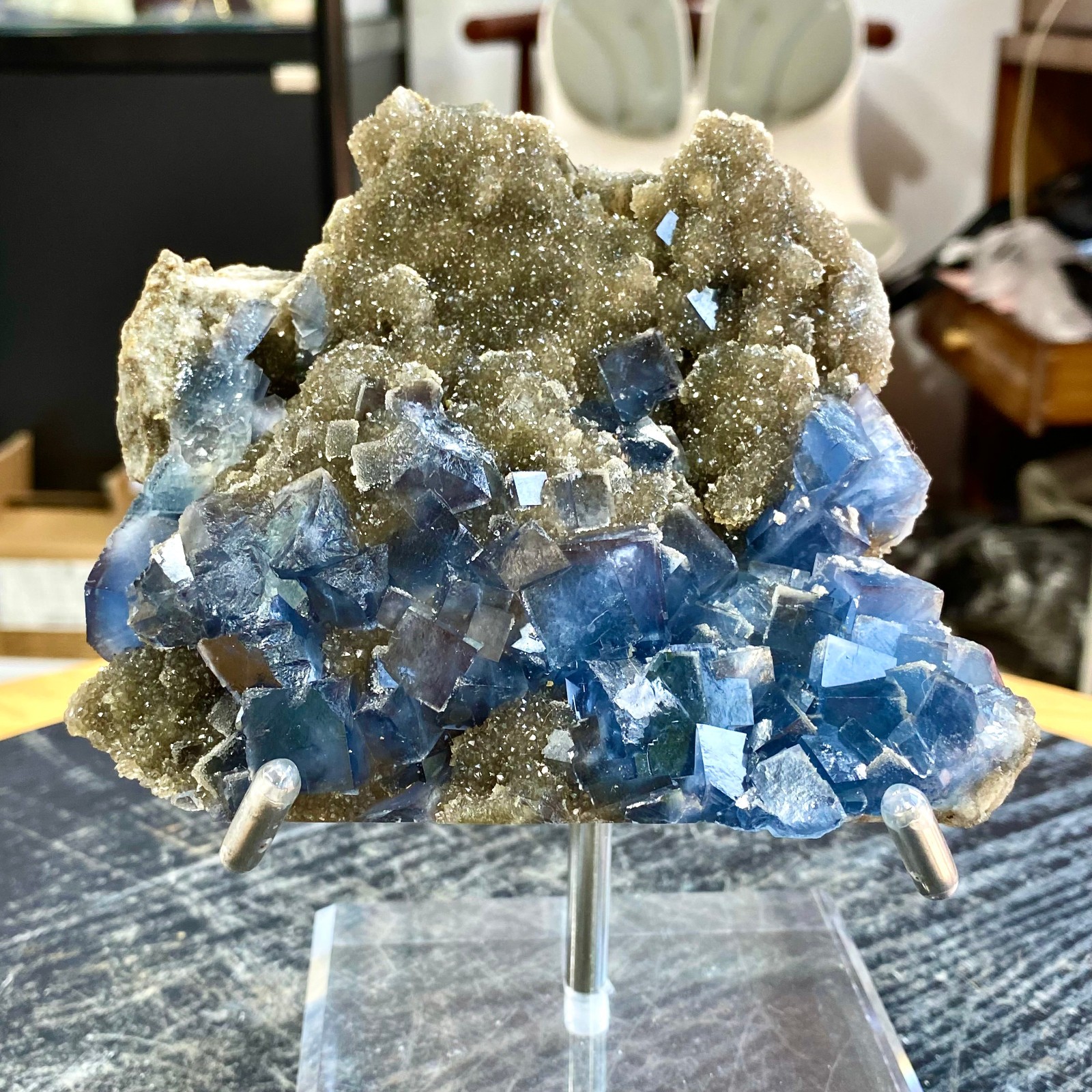 1.37LB Rare transparent blue-green cubic fluorite mineral crystal sample/China 1.37LB Rare transparent blue-green cubic fluorite mineral crystal sample/China