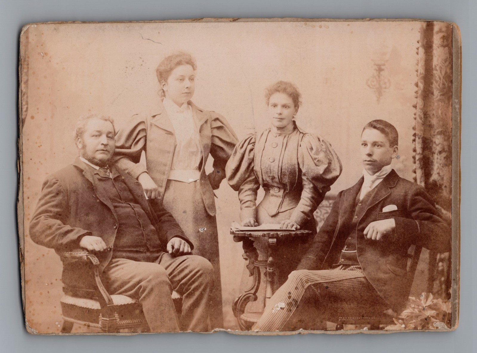 1890s Cabinet Card Photograph Family Studio Portrait Edwardian Fashion 1890s Cabinet Card Photograph Family Studio Portrait Edwardian Fashion