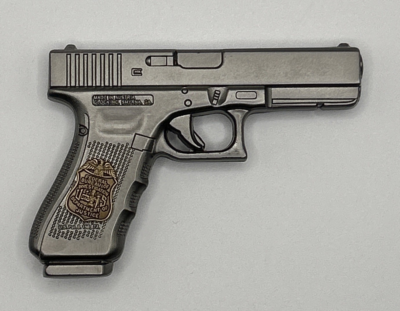 FBI HQ Service Gun Agent Badge Weapon Challenge Coin CN-99 FBI HQ Service Gun Agent Badge Weapon Challenge Coin CN-99