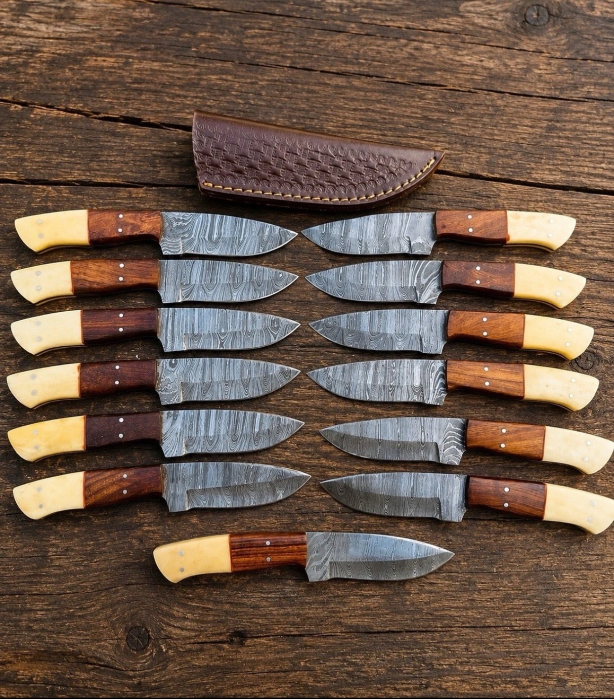 Lot of 20 pcs 8in Handmade Damascus Steel Skinner Knife with Sheaths Bone Handle Lot of 20 pcs 8in Handmade Damascus Steel Skinner Knife with Sheaths Bone Handle