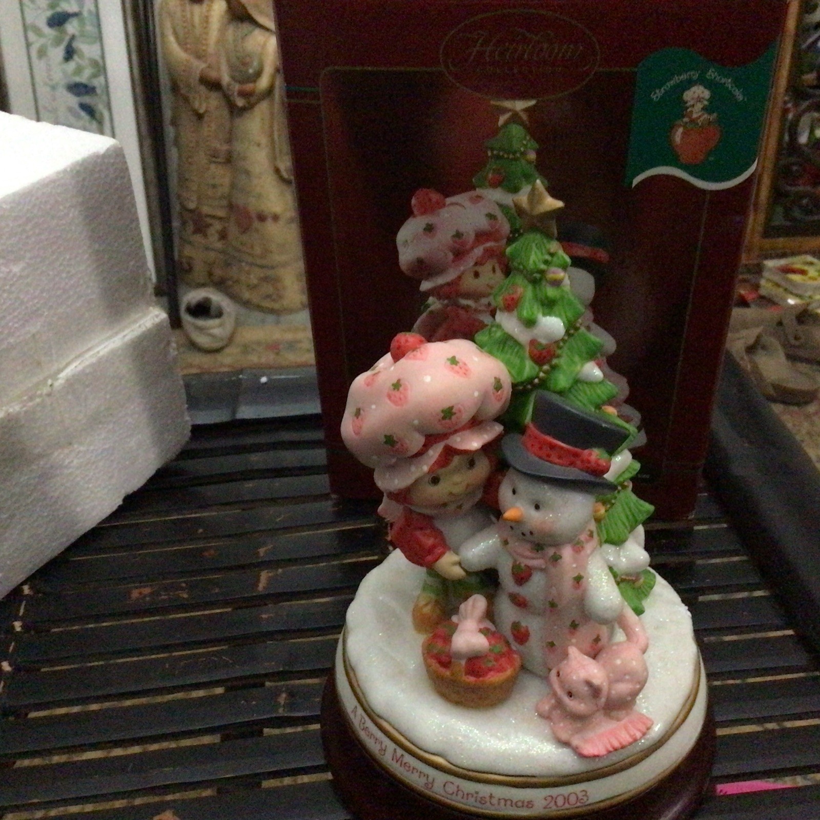 A Berry Merry Christmas 2003 Heirloom Collection Strawberry Short Cake Figure A Berry Merry Christmas 2003 Heirloom Collection Strawberry Short Cake Figure